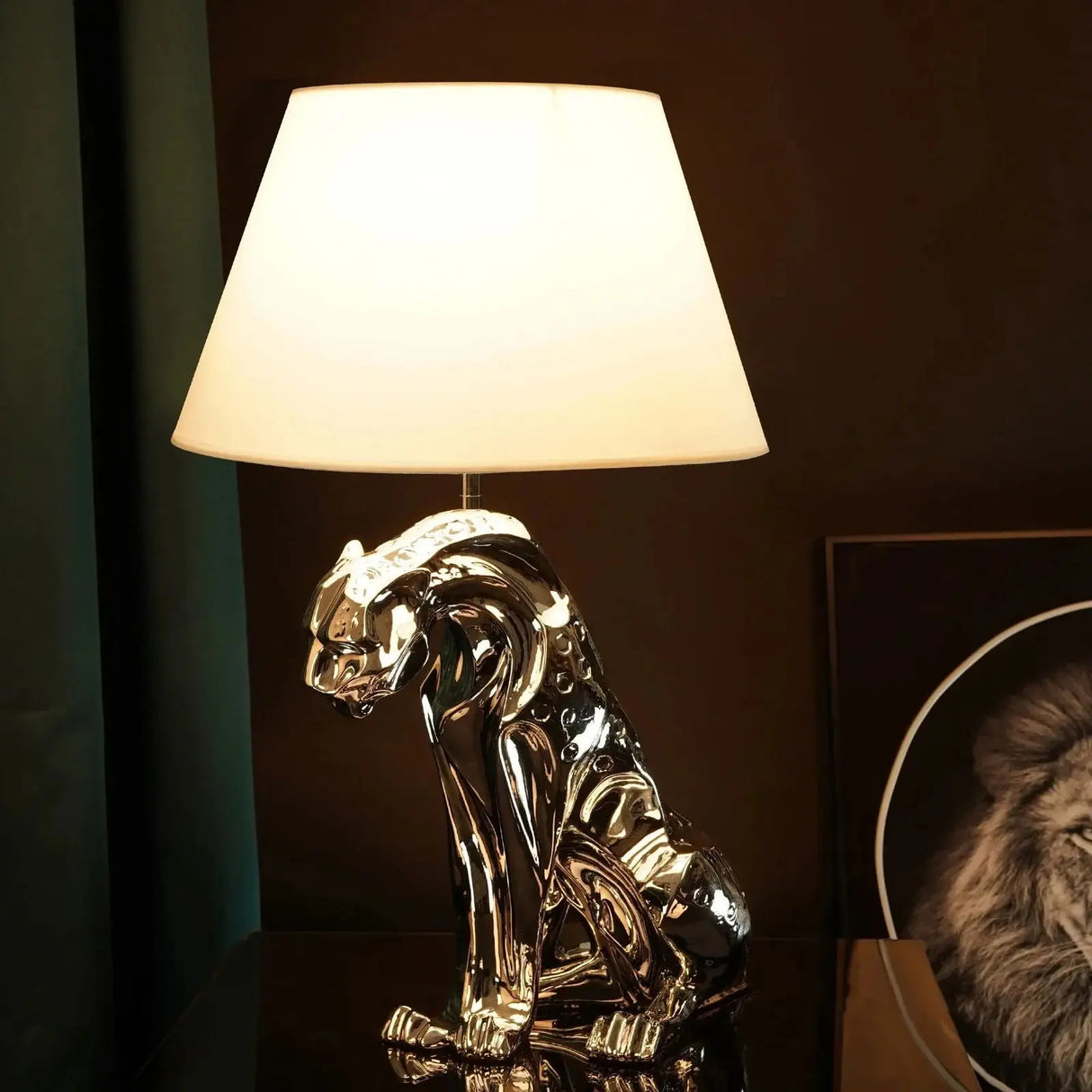 Meticulously sculpted Jaguar Table Lamp - Allen Cozy Haven Store -